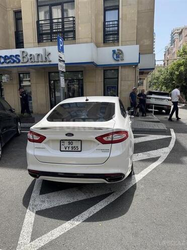 Ford Fusion (North America) 2015, 175,000 km - 2.0 л - Bakı