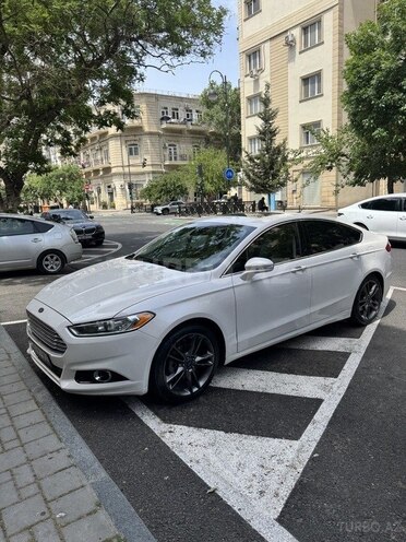 Ford Fusion (North America) 2015, 175,000 km - 2.0 л - Bakı