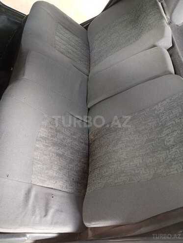 GAZ 31105 2006, 200,000 km - 2.3 l - Salyan