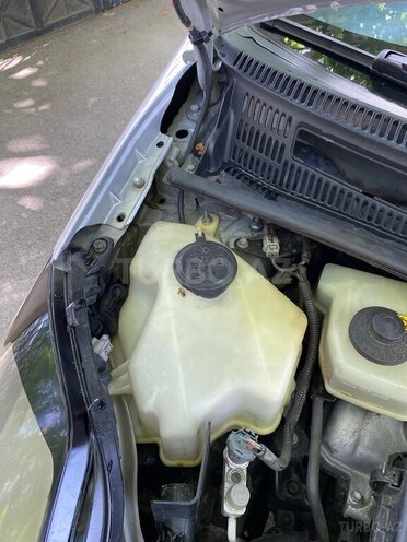 Toyota Prius 2006, 391,000 km - 1.5 l - Mingəçevir
