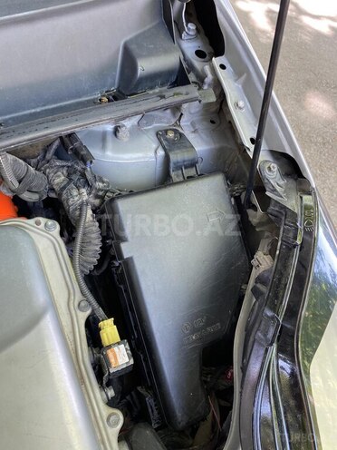 Toyota Prius 2006, 391,000 km - 1.5 l - Mingəçevir