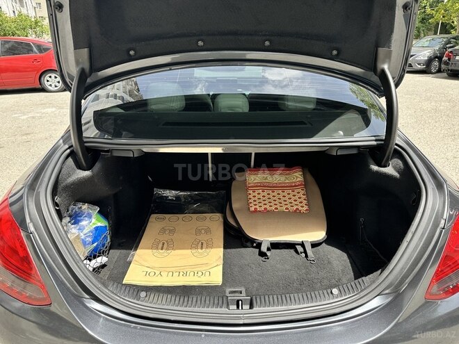 Mercedes C 300 2015, 180,000 km - 2.0 l - Bakı