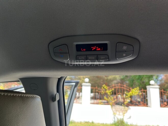 Kia Carnival 2015, 228,526 km - 2.2 l - Bakı
