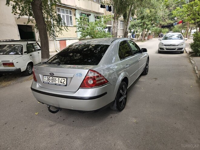 Ford Mondeo 2006, 263,000 km - 1.8 l - Sumqayıt