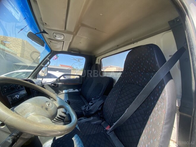 Hyundai HD-65 2011, 521,321 km - 3.9 l - Sumqayıt