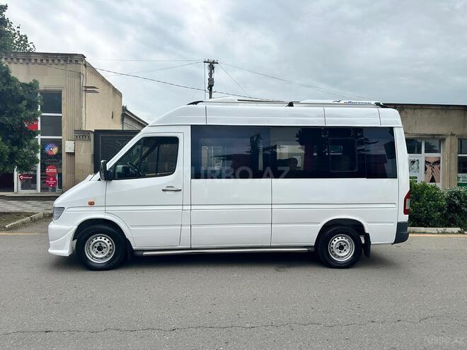 Mercedes Sprinter 208 1998, 352,421 km - 2.9 l - Qazax