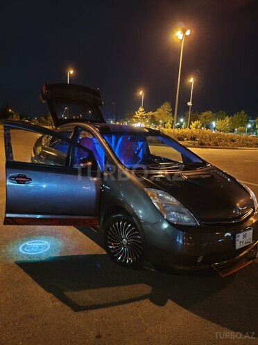 Toyota Prius-19