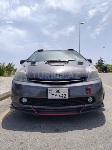 Toyota Prius-3