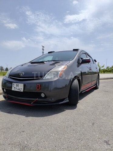 Toyota Prius-2