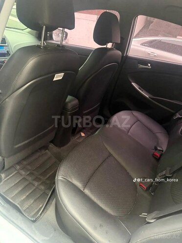 Hyundai Accent 2015, 109,357 km - 1.4 л - İmişli