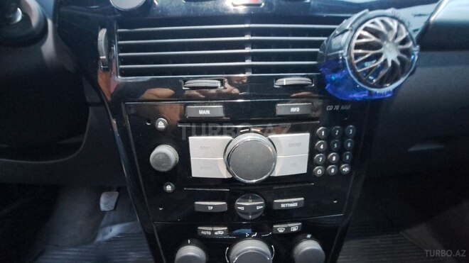 Opel Astra 2009, 297,000 km - 1.3 l - Bakı