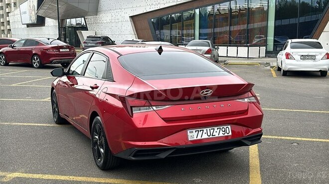 Hyundai Elantra 2021, 70,000 km - 2.0 l - Bakı