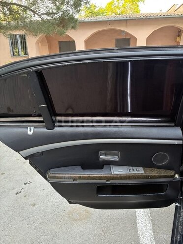 BMW 745 2004, 350,000 km - 4.4 l - Bakı