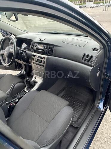 Toyota Corolla 2005, 217,000 km - 1.4 l - Bakı