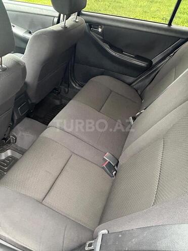Toyota Corolla 2005, 217,000 km - 1.4 l - Bakı