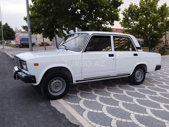 LADA (VAZ) 2107 2009, 93,000 km - 1.6 l - Gəncə