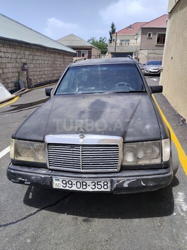 Mercedes E 300 d 1992, 420,000 km - 3.0 l - Bakı
