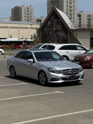 Mercedes E 220-8