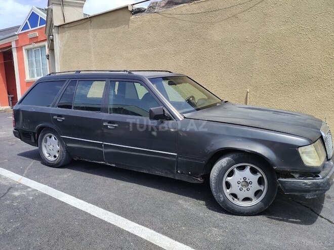 Mercedes E 300 d 1992, 420,000 km - 3.0 l - Bakı
