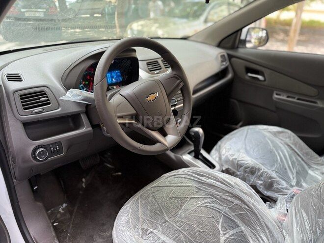Chevrolet Cobalt-7