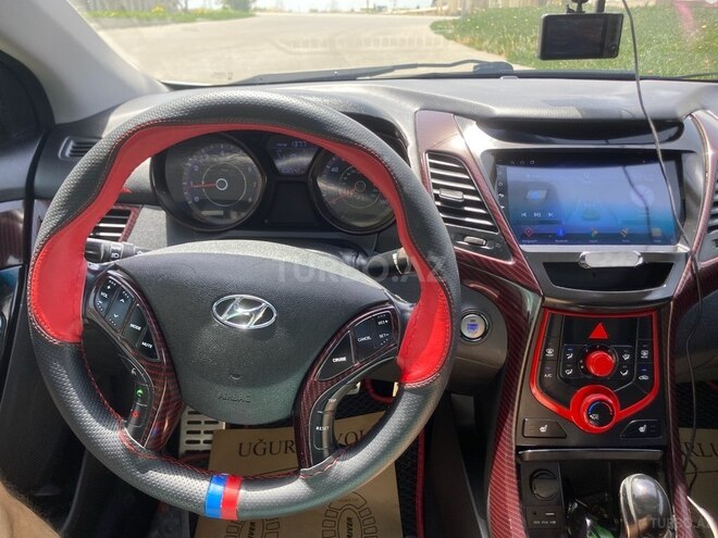 Hyundai Elantra 2014, 174,000 km - 2.0 l - Bakı