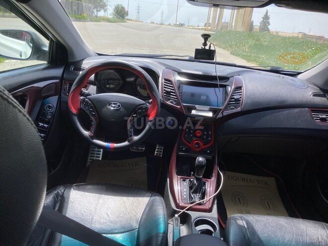 Hyundai Elantra 2014, 174,000 km - 2.0 l - Bakı