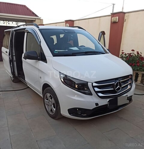 Mercedes Vito 116 2018, 256,454 km - 2.2 l - Sumqayıt
