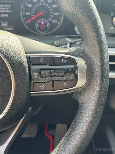 Kia K5-6