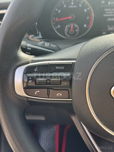 Kia K5-7