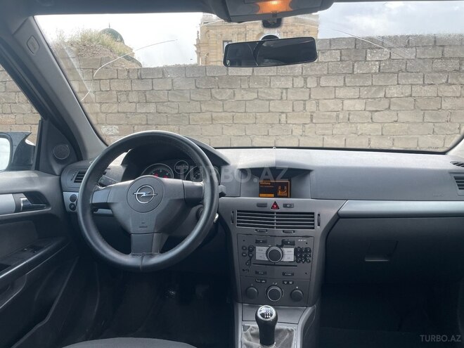 Opel Astra 2006, 265,000 km - 1.3 l - Bakı