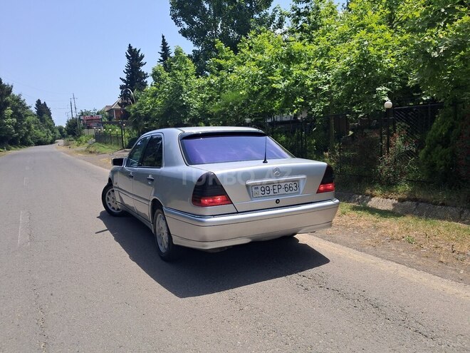 Mercedes C 220 d 1998, 417,396 km - 2.2 l - Lənkəran