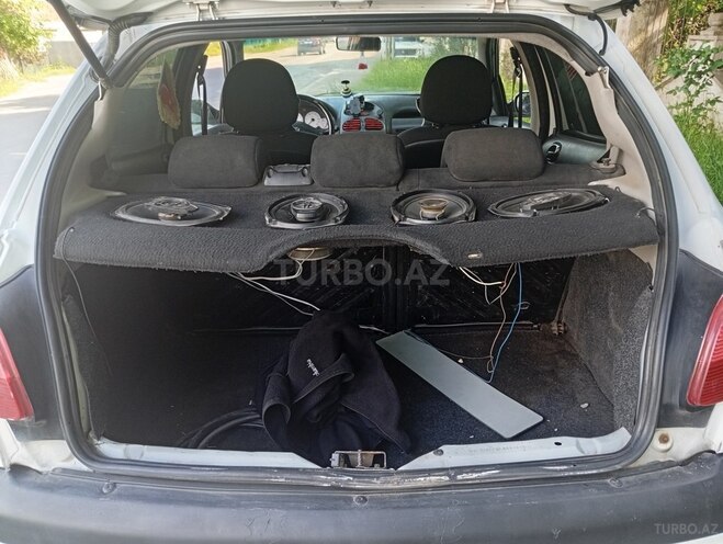 Peugeot 206 2005, 25,640 km - 1.4 l - Bakı