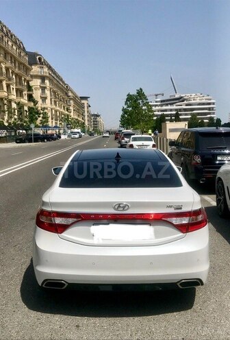 Hyundai Grandeur 2014, 230,000 km - 2.2 l - Bakı