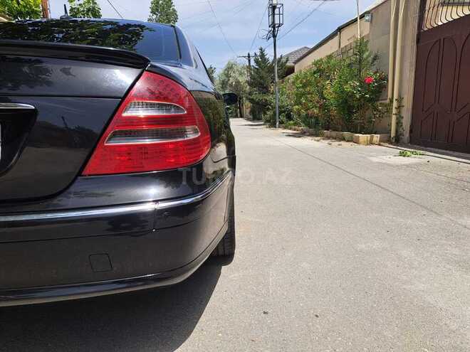Mercedes E 320 2003, 237,547 km - 3.2 l - Bakı