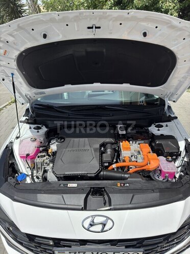 Hyundai Elantra-18