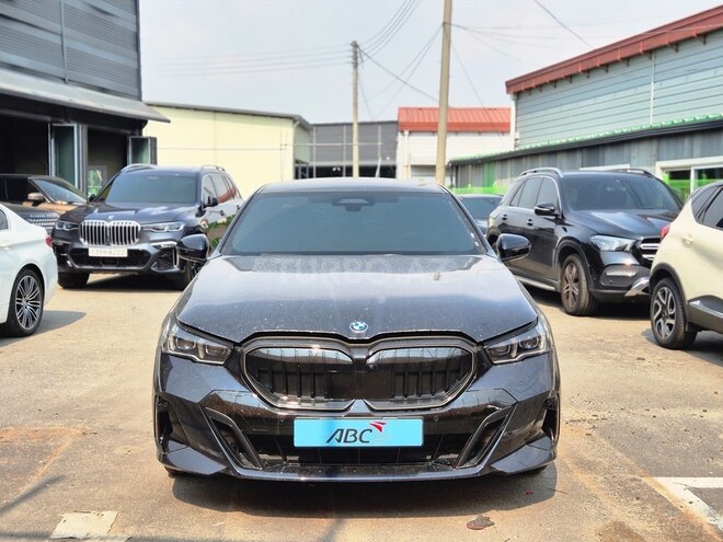 BMW 530e-4