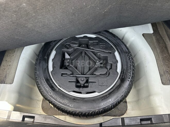 Hyundai Sonata-11