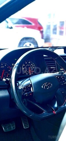 Hyundai Elantra 2018, 177,028 km - 1.6 л - Bakı