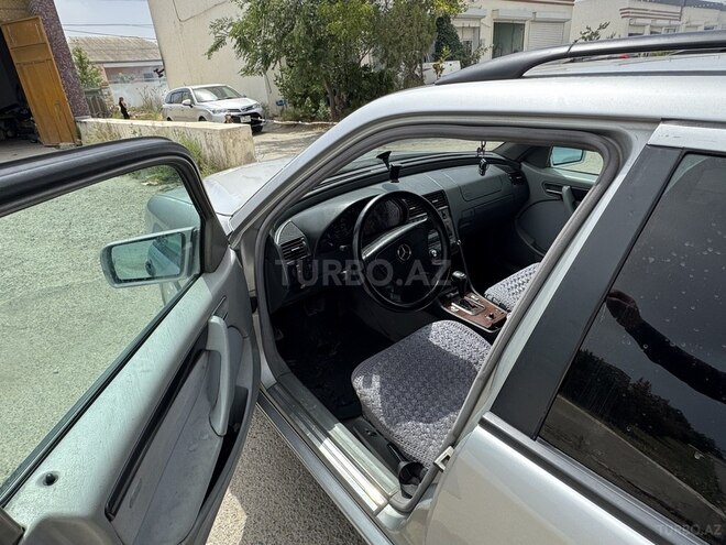 Mercedes C 220 d 1999, 318,110 km - 2.2 l - Bakı