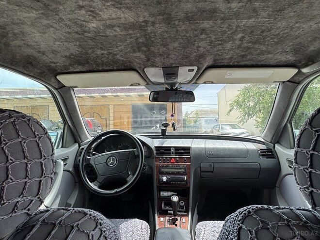 Mercedes C 220 d 1999, 318,110 km - 2.2 l - Bakı