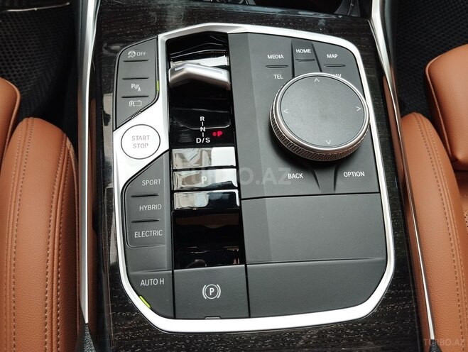 BMW 330e 2023, 18,850 km - 2.0 l - Bakı