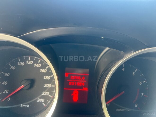 Mitsubishi Lancer 2010, 200,000 km - 2.0 l - Bakı