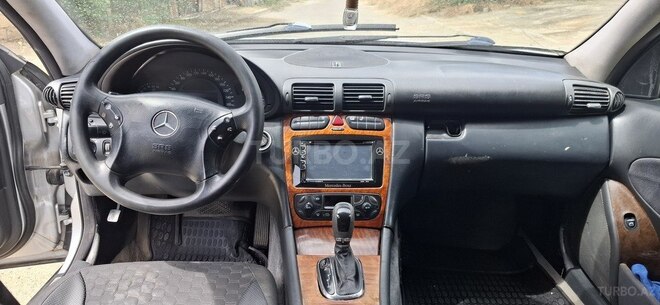 Mercedes C 180 2001, 272,000 km - 2.0 л - Bakı