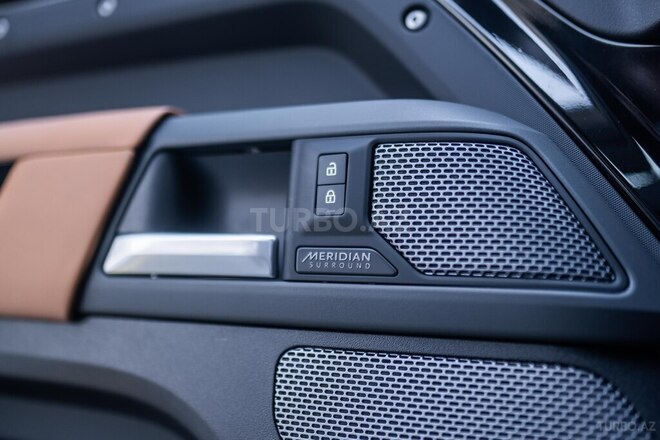 Land Rover Defender 2020, 24,500 km - 3.0 л - Bakı