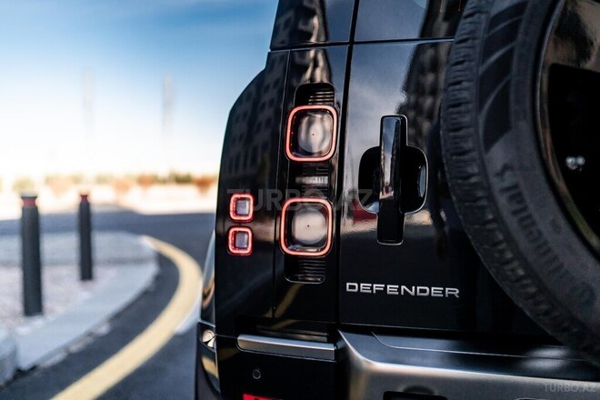 Land Rover Defender 2020, 24,500 km - 3.0 л - Bakı