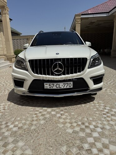 Mercedes GL 550-1