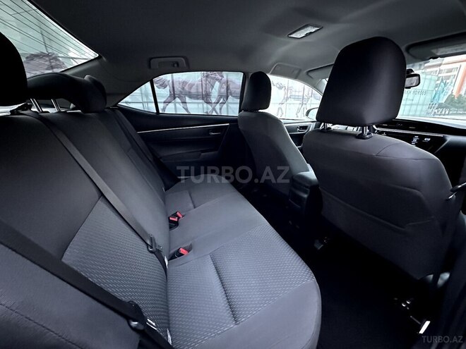 Toyota Corolla 2019, 134,000 km - 1.6 l - Bakı