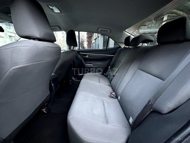 Toyota Corolla 2019, 134,000 km - 1.6 l - Bakı