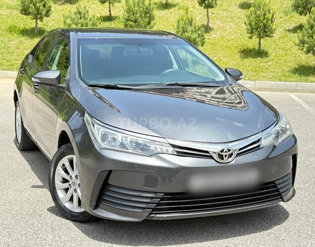 Toyota Corolla 2019, 134,000 km - 1.6 l - Bakı