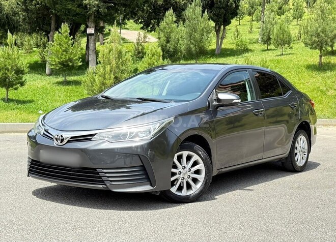 Toyota Corolla 2019, 134,000 km - 1.6 l - Bakı